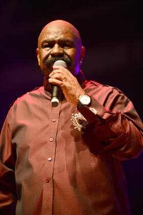 MIRAMAR, FLORIDA - SEPTEMBER 03: Walter Scott of The Whispers perform on stage during Classically Yours The Superstars of Soul & R&B at Miramar Regional Park Amphitheater on September 03, 2021 in Miramar, Florida. Copyright: xmpi10x