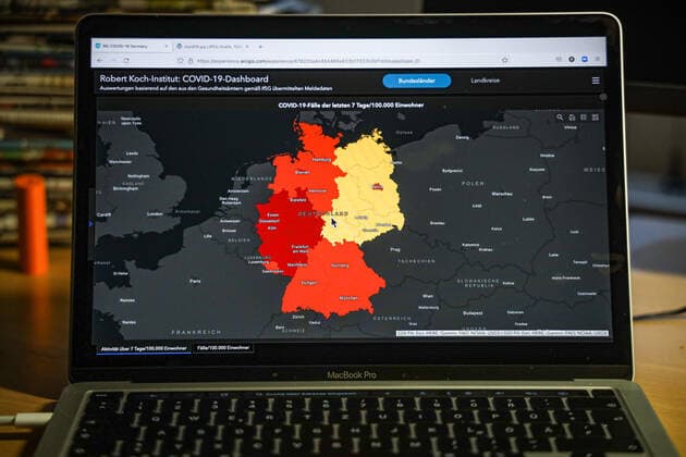 Coronavirus in Germany Covid 19 Dashboard of the Robert Koch Institute 07 09 2021 Robert Koch Institute 7 days Incidence 83.8 7 days Number of cases 69 701 COVID 19 cases 4 017 116 Addition of 6 726 compared to the previous day COVID 19 deaths 92 413 Addition of 59 compared to the previous day