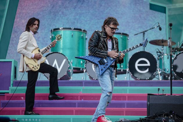September 6, 2021, Seattle, Washington, USA: Seattle, WA - SEPTEMBER 06, 2021 : Rock band Weezer performs to a sold out crowd during the Hella Mega Tour at T-Mobile Park on September 06, 202 1 in Seattle, Washington. Photo Xander Deccio imageSPACE Seattle USA - ZUMAs181 20210906_zea_s181_209 Copyright: xImagespacex