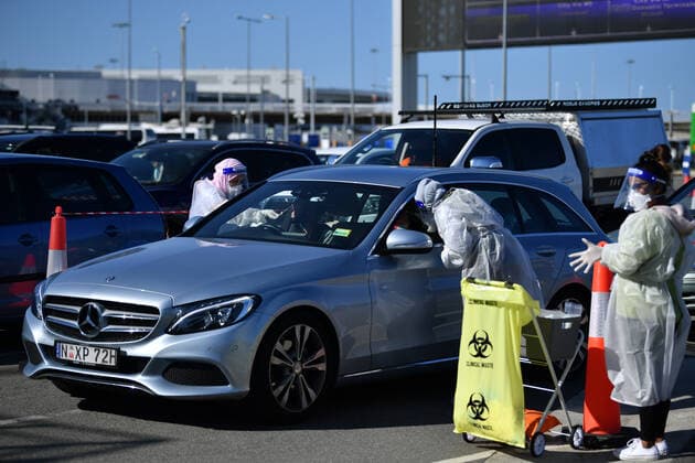 SYDNEY AIRPORT STOCK, Members of the public are tested pop-up COVID-19 testing centre at Sydney International Airport in Sydney, Wednesday, September 8, 2021. ( NO ARCHIVING, EDITORIAL USE ONLY, NO USE IN BOOKS WITHOUT CONSENT SYDNEY NSW AUSTRALIA  Copyright: xJOELxCARRETTx 20210908001573848039