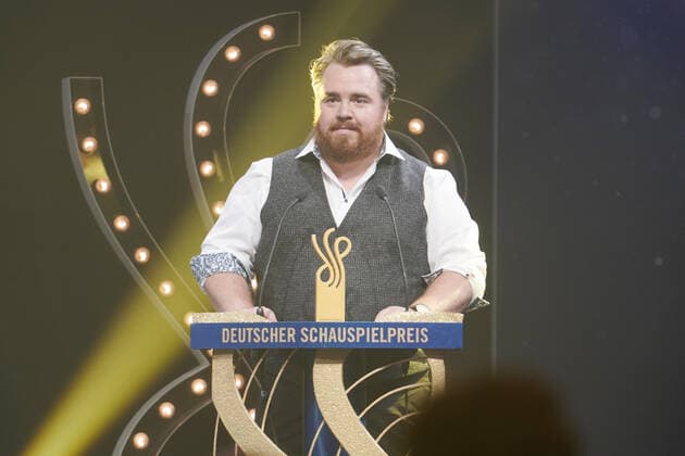 DEUTSCHER SCHAUSPIELPREIS 2021 award ceremony Tristan Seith at the DEUTSCHER SCHAUSPIELPREIS 2021 award ceremony at Spindler und Klatt in Berlin Copyright: xEventpressx