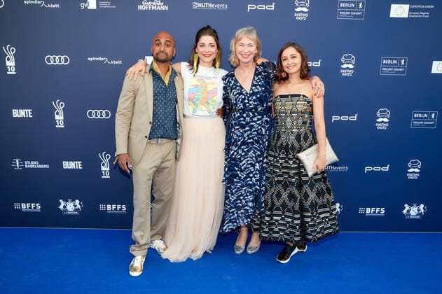 DEUTSCHER SCHAUSPIELPREIS 2021 award ceremony Murali Perumal, Katharina Nesytowa, Therese Hämer and Sarah Alles on the red carpet at the German Acting Award ceremony at Spindler Klatt in Berlin Copyright: xEventpressxGolejewskix
