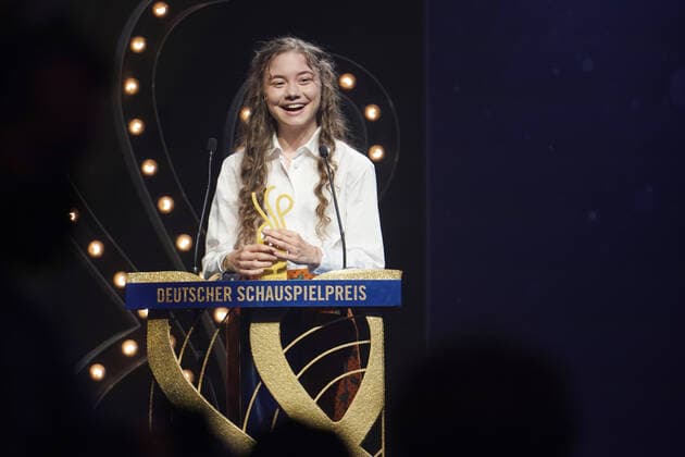 DEUTSCHER SCHAUSPIELPREIS 2021 award ceremony Hannah Schiller at the DEUTSCHER SCHAUSPIELPREIS 2021 award ceremony at Spindler und Klatt in Berlin Copyright: xEventpressx