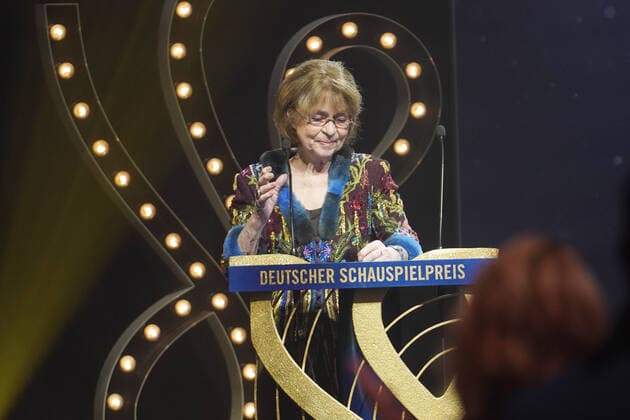 DEUTSCHER SCHAUSPIELPREIS 2021 award ceremony Cornelia Froboess at the DEUTSCHER SCHAUSPIELPREIS 2021 award ceremony at Spindler und Klatt in Berlin Copyright: xEventpressx