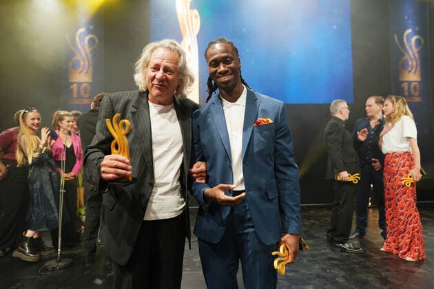 DEUTSCHER SCHAUSPIELPREIS 2021 award ceremony Klaus Pohl with Eugene Boateng at the DEUTSCHER SCHAUSPIELPREIS 2021 award ceremony at Spindler and Klatt in Berlin Copyright: xEventpressx