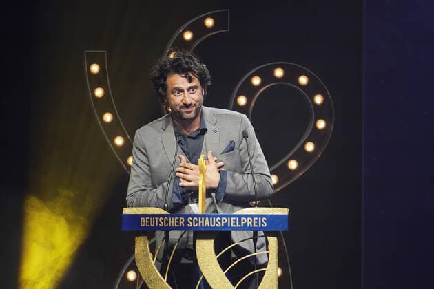 DEUTSCHER SCHAUSPIELPREIS 2021 award ceremony Serkan Kaya at the DEUTSCHER SCHAUSPIELPREIS 2021 award ceremony at Spindler und Klatt in Berlin Copyright: xEventpressx