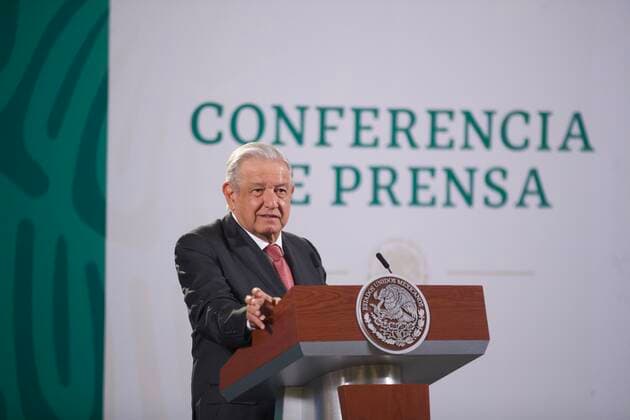 Mexican President Lopez Obrador Meets With Media MEXICO CITY, MEXICO - SEPTEMBER 8: Mexico™s President Andres Manuel Lopez Obrador talks for Mexican media during his daily press conference at National Palace on September 8, 2021 in Mexico City, Mexico. (Photo by Julian Lopez Eyepix Group) Copyright: xJulianxLopezx EYEPIXGROUP_JL_08092021_14277