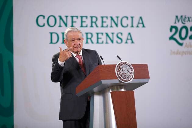 Mexican President Lopez Obrador Meets With Media MEXICO CITY, MEXICO - SEPTEMBER 8: Mexico™s President Andres Manuel Lopez Obrador talks for Mexican media during his daily press conference at National Palace on September 8, 2021 in Mexico City, Mexico. (Photo by Julian Lopez Eyepix Group) Copyright: xJulianxLopezx EYEPIXGROUP_JL_08092021_14280