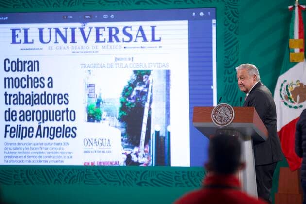 Mexican President Lopez Obrador Meets With Media MEXICO CITY, MEXICO - SEPTEMBER 8: Mexico™s President Andres Manuel Lopez Obrador talks for Mexican media during his daily press conference at National Palace on September 8, 2021 in Mexico City, Mexico. (Photo by Julian Lopez Eyepix Group) Copyright: xJulianxLopezx EYEPIXGROUP_JL_08092021_14281