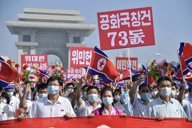 Bilder des Jahres 2021, News 09 September News Themen der Woche KW36 News Bilder des Tages N. Korea celebrates 73rd founding anniversary Citizens take part in a parade celebrating the 73rd anniversary of North Korea s founding on Sept. 9, 2021, in Pyongyang.  A14AA0000832791P
