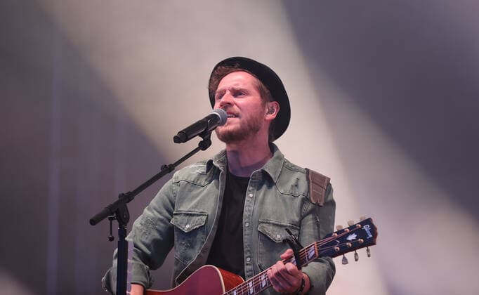 Johannes Oerding and band live concert as part of Stars am Strand Timmendorfer Strand