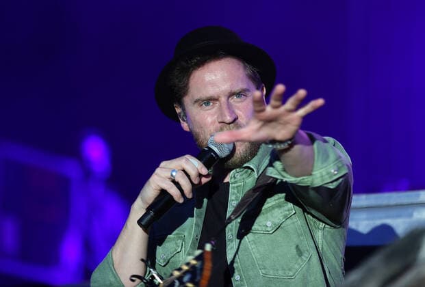 Johannes Oerding and band live concert as part of Stars am Strand Timmendorfer Strand