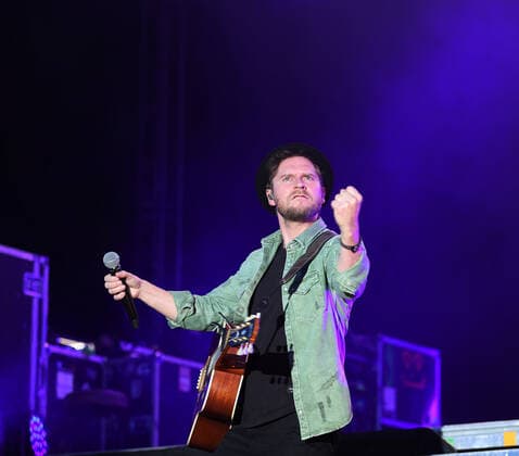 Johannes Oerding and band live concert as part of Stars am Strand Timmendorfer Strand