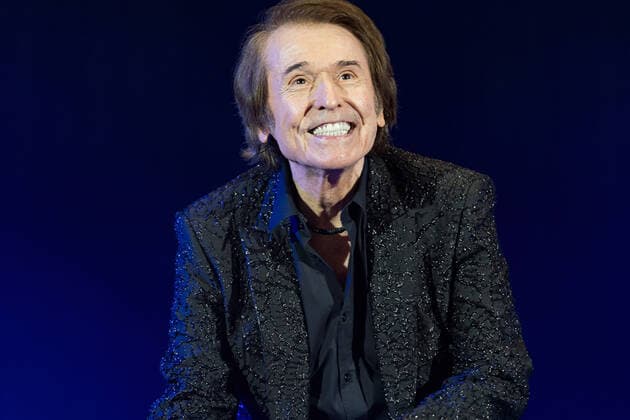 September 10, 2021, Valencia, Spain: The Spanish singer, Raphael performs on stage on his Tour 6.0 during the Nits al Carme concerts at the City of Arts and Sciences in Valencia..Miguel Rafael Martos Sanchez, better known as Raphael (Linares, JaÃ n, Spain; May 5, 1943), is a Spanish singer and actor, recognized for being one of the forerunners of the romantic ballad in Spain and in Spanish-speaking countries Valencia Spain - ZUMAs197 20210910_zaa_s197_313 Copyright: xXiscoxNavarrox