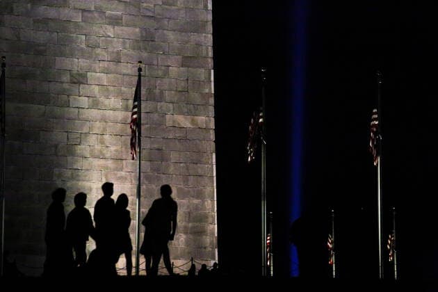 Tower Of Light Pentagon 9 11 Tribute Seen From Washington Monument The Tower of Light 9 11 tribute, hosted by the Tunnel to Towers Foundation, is seen on the National Mall beyond the Washington Monument on September 10, 2021, the evening of the 20th anniversary of the 9 11 terrorist attacks on the United States Washington D.C. United States dozier-towerofl210910_npD0A  Copyright: xBryanxOlinxDozierx