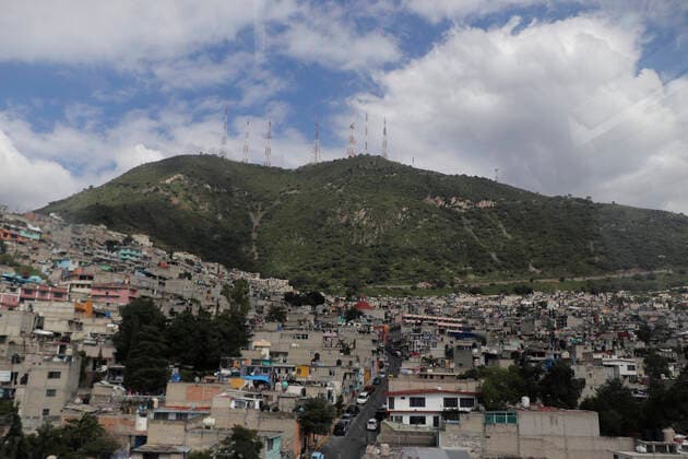 Landslide At Cerro Del Chiquihuite, Tlalnepantla De Baz, Mexico. Panoramic view of Cerro del Chiquihuite, in Tlalnepantla, State of Mexico, where a landslide was recorded that buried several homes and cars in the area during the COVID-19 health emergency and the orange epidemiological traffic light in the municipality. Tlalnepantla de Baz, State of Mexico. Mexico vieyra-notitle210910_npXuW  Copyright: xGerardoxVieyrax