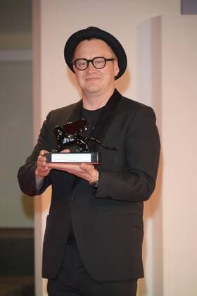 78th Venice film festival I Premiati pictured: teemu nikki  Copyright: xAlbertoxTerenghix xIPAx xIPAx xVenezia2000x