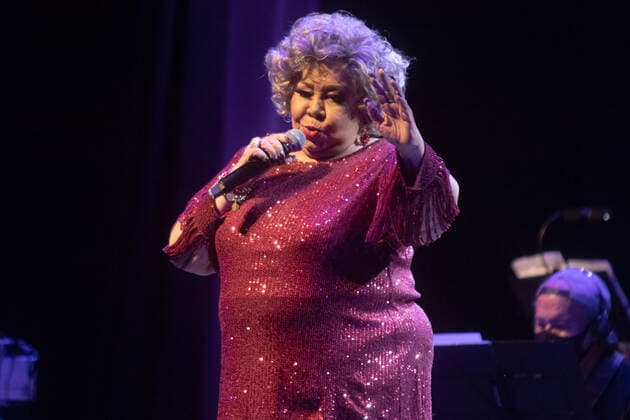 SÃO PAULO, SP - 11.09.2021: ALCIONE NO TOM BRASIL - Singer Alcione performed this Saturday night (11) at Tom Brasil, South Zone of São Paulo with the concert of her new album & 39;Tijolo Por Tijolo& 39;. The presentation followed the new safety protocols, with verification of the public& 39;s vaccination card, in addition to tables with distance. x2118914x  YurixMurakami