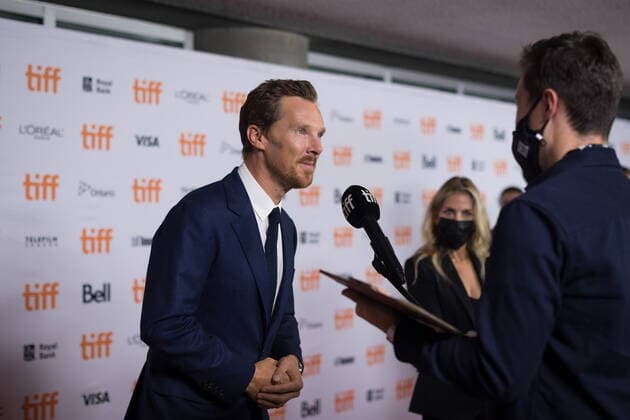 Toronto International Film Festival - The Electric Life of Louis Wain Premiere September 11, 2021, Toronto, on, Canada: Actor Benedict Cumberbatch speaks during an interview on the red carpet at for the film The Electrical Life of Louis Wain during the Toronto International Film Festival in Toronto on, Saturday, September 11, 2021. Toronto Canada - ZUMAc35_ 20210911_zaf_c35_144 Copyright: xTijanaxMartinx