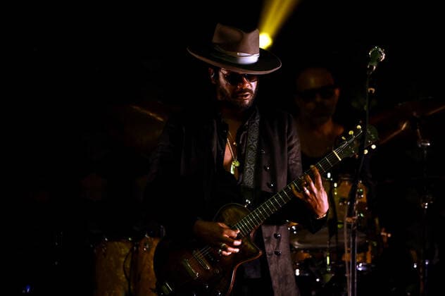 Sept. 11, 2021 - Las Vegas, Nevada, U.S. - Musician GARY CLARK JR performs at The Theater at Virgin Hotels Las Vegas on September 11, 2021 in Las Vegas. Las Vegas USA - ZUMAbk3_ 20210911_zaf_bk3_024 Copyright: xDavidxBeckerx