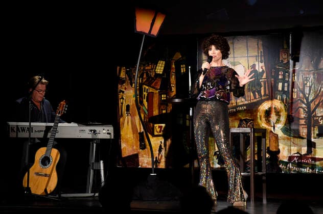 Cornelia Corba with her concert show Die Schwabinger Gisela at the Kleines Theater Haar, 11 09 2021 Foto:xS.xAdamx xFuturexImage