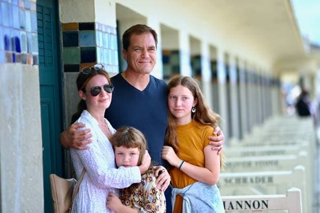 47eme festival du cinema americain de Deauville. Michael Shannon inaugure sa cabine de plage. The 47th Deauville American Film Festival 2021. American actor Michael Shannon poses with his family as he unveils a beach cabin marked with his name on the Promenade des Planches during the 47th Deauville US Film Festival in Deauville, western France, on September 8, 2021. 272148 2021-09-11 Shannon, Michael  Copyright: xFranckxCastel MPPx STAR_272148_013