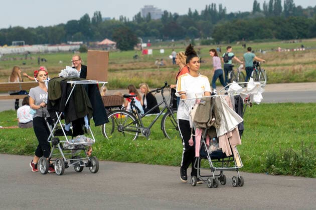 Streetware Cat Walk of the socially economic utopia in the context of the Berlin Fashion Week at Tempelhofer Feld Streetware Cat Walk of the socially economic utopia in the context of the Berlin Fashion Week at Tempelhofer Feld