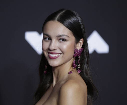 Olivia Rodrigo arrives on the red carpet at the 38th annual MTV Video Music Awards at Barclays Center in New York City on Sunday, September 12, 2021.  NYP20210912161 JOHNxANGELILLO