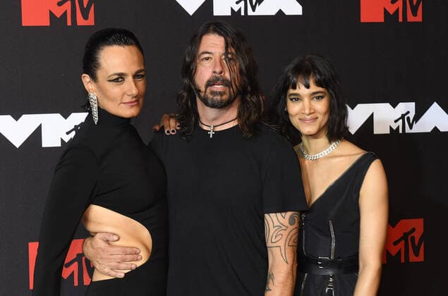 June 8, 2017, New York, NY, USA: Sofia Boutella, Dave Grohl, Guest attend the 2021 MTV Video Music Awards at Barclays Center on September 12, 2021 in the Brooklyn borough of New York City. New York USA - ZUMAs181 20170608_zea_s181_084 Copyright: xImagespacex