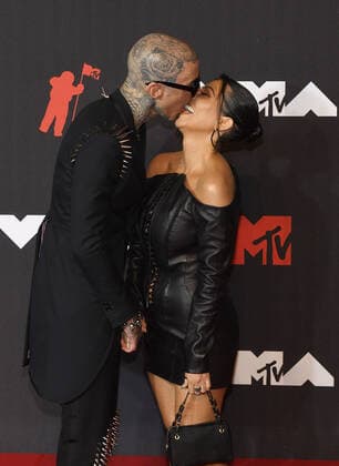 June 8, 2017, New York, NY, USA: Travis Barker, Kourtney Kardashian are seen kissing on the red carper at the 2021 MTV Video Music Awards at Barclays Center on September 12, 2021 in the Brooklyn borough of New York City. New York USA - ZUMAs181 20170608_zea_s181_107 Copyright: xImagespacex