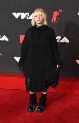 Bilder des Jahres 2021, Entertainment 09 September Entertainment Themen der Woche KW36 Entertainment Bilder des Tages June 8, 2017, New York, NY, USA: Billie Eilish attends the 2021 MTV Video Music Awards at Barclays Center on September 12, 2021 in the Brooklyn borough of New York City. New York USA - ZUMAs181 20170608_zea_s181_099 Copyright: xImagespacex