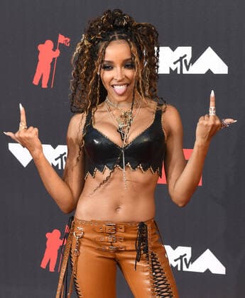 June 8, 2017, New York, NY, USA: Tinashe attends the 2021 MTV Video Music Awards at Barclays Center on September 12, 2021 in the Brooklyn borough of New York City. New York USA - ZUMAs181 20170608_zea_s181_004 Copyright: xImagespacex