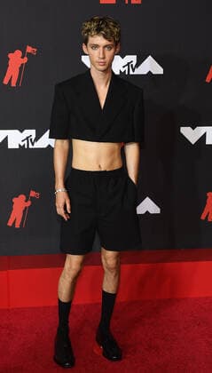 June 8, 2017, New York, NY, USA: Troye Sivan attends the 2021 MTV Video Music Awards at Barclays Center on September 12, 2021 in the Brooklyn borough of New York City. New York USA - ZUMAs181 20170608_zea_s181_131 Copyright: xImagespacex