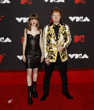 Maisie Peters and Ed Sheeran arrive on the red carpet at the 38th annual MTV Video Music Awards at Barclays Center in New York City on Sunday, September 12, 2021.  NYP20210912837 JOHNxANGELILLO
