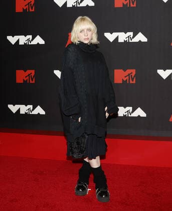 Billie Eilish arrives on the red carpet at the 38th annual MTV Video Music Awards at Barclays Center in New York City on Sunday, September 12, 2021.  NYP20210912838 JOHNxANGELILLO