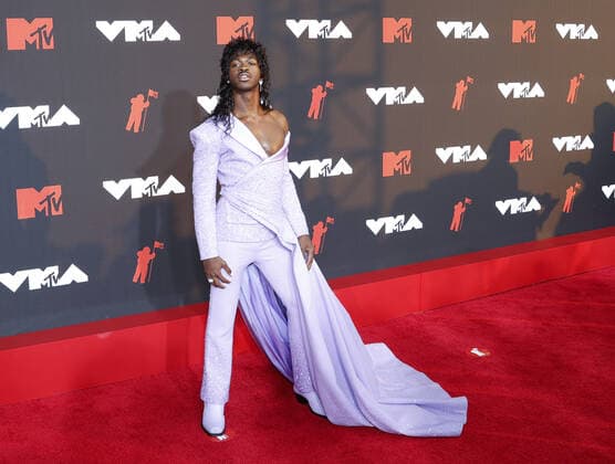 Lil Nas X arrives on the red carpet at the 38th annual MTV Video Music Awards at Barclays Center in New York City on Sunday, September 12, 2021.  NYP20210912922 JOHNxANGELILLO