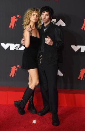 June 8, 2017, New York, NY, USA: Debby Ryan, Josh Dun attend the 2021 MTV Video Music Awards at Barclays Center on September 12, 2021 in the Brooklyn borough of New York City. New York USA - ZUMAs181 20170608_zea_s181_244 Copyright: xImagespacex