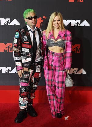 June 8, 2017, New York, NY, USA: Avril Lavigne, Mod Sun attend the 2021 MTV Video Music Awards at Barclays Center on September 12, 2021 in the Brooklyn borough of New York City. New York USA - ZUMAs181 20170608_zea_s181_256 Copyright: xImagespacex