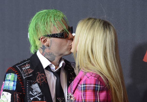 September 12, 2021, New York, NY, USA: Avril Lavigne, Mod Sun attends the 2021 MTV Video Music Awards at Barclays Center on September 12, 2021 in the Brooklyn borough of New York City. New York USA - ZUMAs181 20210912_zea_s181_123 Copyright: xImagespacex