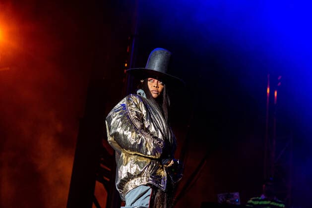 September 12, 2021, Chicago, Illinois, USA: CHICAGO, IL - SEPTEMBER 12h: Erykah Badu headlines Day 3 at Pitchfork 2021 in Chicago Illinois. ( imageSPACE) Chicago USA - ZUMAs181 20210912_zea_s181_146 Copyright: xAnniexLesserx