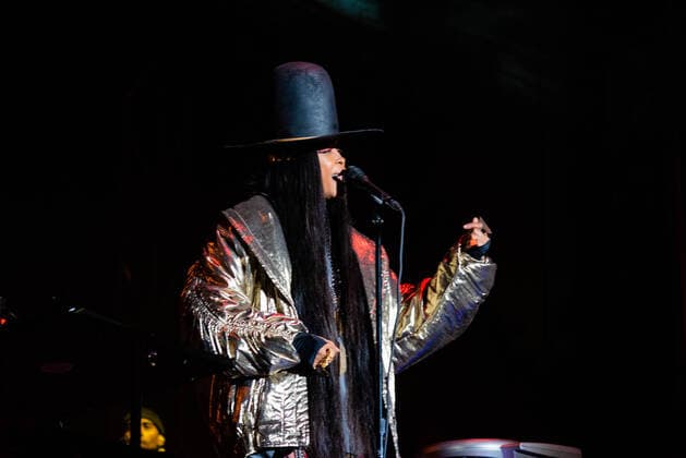 September 12, 2021, Chicago, Illinois, USA: CHICAGO, IL - SEPTEMBER 12h: Erykah Badu headlines Day 3 at Pitchfork 2021 in Chicago Illinois. ( imageSPACE) Chicago USA - ZUMAs181 20210912_zea_s181_138 Copyright: xAnniexLesserx