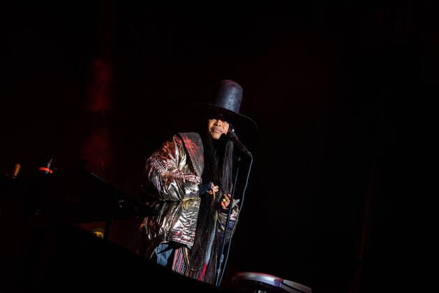 September 12, 2021, Chicago, Illinois, USA: CHICAGO, IL - SEPTEMBER 12h: Erykah Badu headlines Day 3 at Pitchfork 2021 in Chicago Illinois. ( imageSPACE) Chicago USA - ZUMAs181 20210912_zea_s181_128 Copyright: xAnniexLesserx
