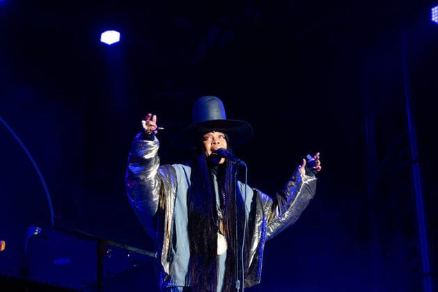 September 12, 2021, Chicago, Illinois, USA: CHICAGO, IL - SEPTEMBER 12h: Erykah Badu headlines Day 3 at Pitchfork 2021 in Chicago Illinois. ( imageSPACE) Chicago USA - ZUMAs181 20210912_zea_s181_132 Copyright: xAnniexLesserx