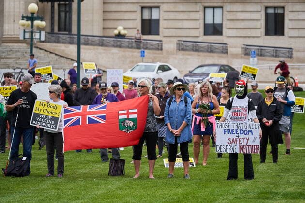 September 13, 2021, Winnipeg, mb, Canada: Protesters marched from the Manitoba Legislative Building to City Hall in Winnipeg on Monday, September 13, 2021. A group that calls themselves Canadian Frontline Nurses organized protests in all Canadian Provinces Monday. Winnipeg Canada  - ZUMAc35_ 20210913_zaf_c35_036 Copyright: xDavidxLipnowskix