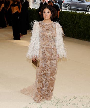Ilana Glazer arrives on the red carpet for The Met Gala at The Metropolitan Museum of Art celebrating the opening of In America: A Lexicon of Fashion in New York City on Monday, September 13, 2021.  NYP20210913506 JOHNxANGELILLO