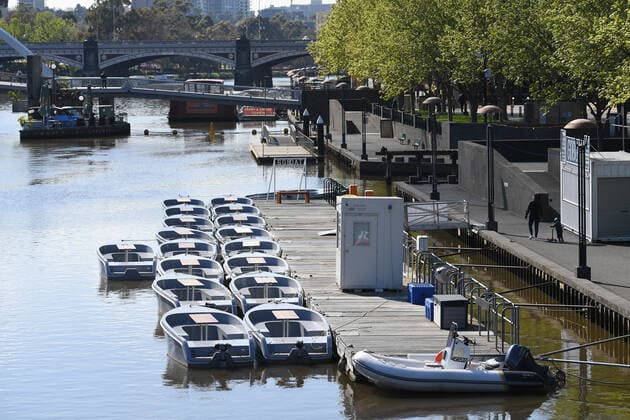VICTORIA CORONAVIRUS COVID19, Docked tourism boats are seen in Melbourne, Tuesday, September 14, 2021. Victoria has recorded 445 new locally acquired COVID-19 cases and two fatalities in the past 24 hours. ( NO ARCHIVING, EDITORIAL USE ONLY, NO USE IN BOOKS WITHOUT CONSENT MELBOURNE VIC AUSTRALIA  Copyright: xJAMESxROSSx 20210914001576010791