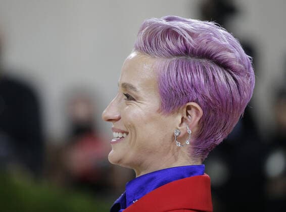 Megan Rapinoe arrives on the red carpet for The Met Gala at The Metropolitan Museum of Art celebrating the opening of In America: A Lexicon of Fashion in New York City on Monday, September 13, 2021.  NYP20210913370 JOHNxANGELILLO