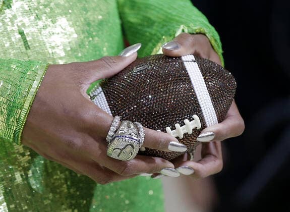 Ciara wears a Seattle Seahawks Super Bowl ring when she arrives on the red carpet for The Met Gala at The Metropolitan Museum of Art celebrating the opening of In America: A Lexicon of Fashion in New York City on Monday, September 13, 2021.  NYP20210913378 JOHNxANGELILLO