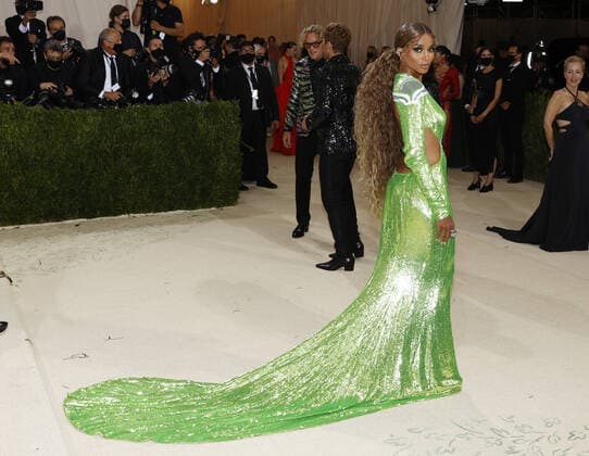 Ciara arrives on the red carpet for The Met Gala at The Metropolitan Museum of Art celebrating the opening of In America: A Lexicon of Fashion in New York City on Monday, September 13, 2021.  NYP20210913348 JOHNxANGELILLO