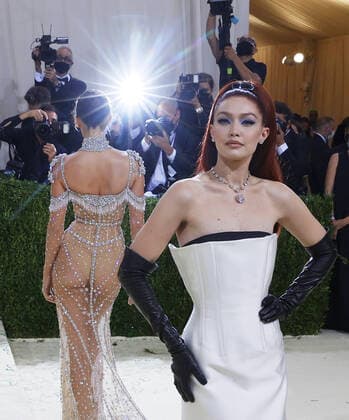 Gigi Hadid arrives on the red carpet for The Met Gala at The Metropolitan Museum of Art celebrating the opening of In America: A Lexicon of Fashion in New York City on Monday, September 13, 2021.  NYP20210913361 JOHNxANGELILLO